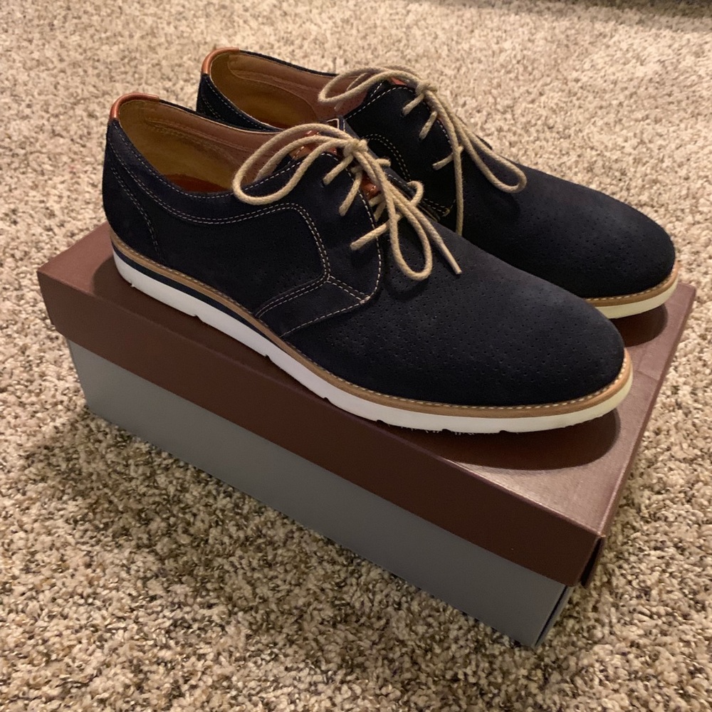 Brand New Johnston and Murphy Shoes